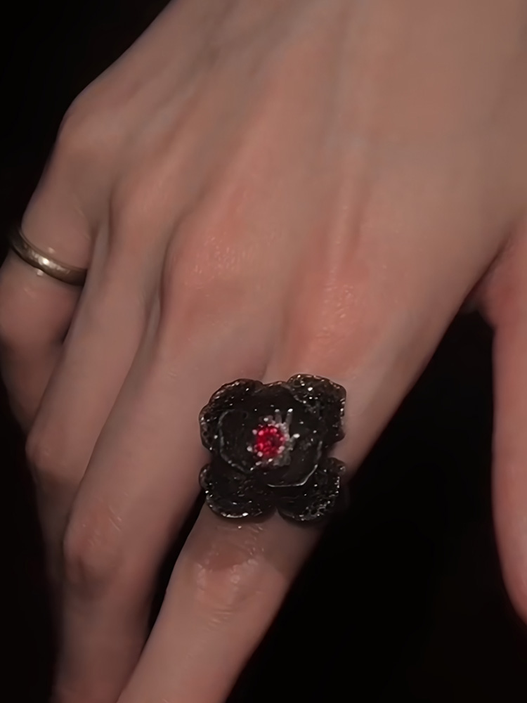 Antique Dark Floral Red Centra - Men'S Victorian Accessories 评论和价格