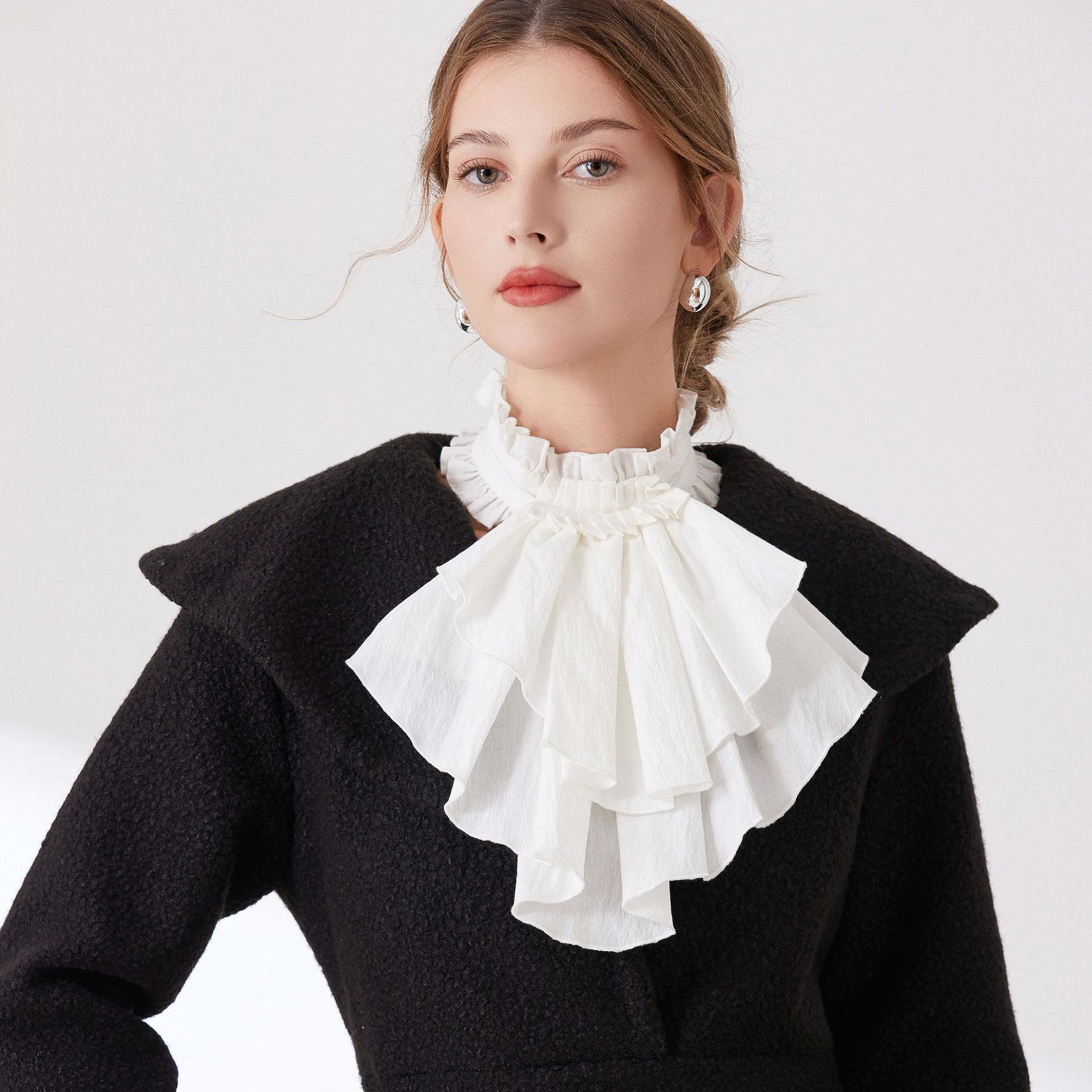 Victorian Jabot for Women Men  - Men'S Victorian Accessories 评论和价格
