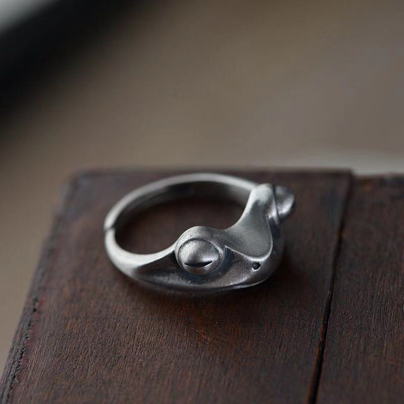Retro Distressed Frog Ring For - Men Accessories Drawing 评论和价格